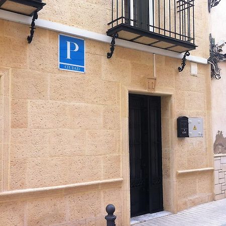 Pension Ruiz Linares  Extérieur photo