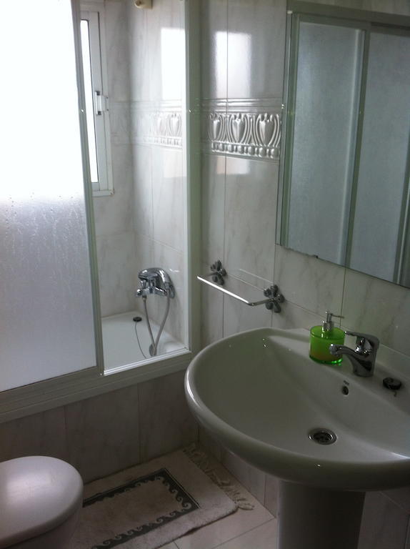 Pension Ruiz Linares  Extérieur photo