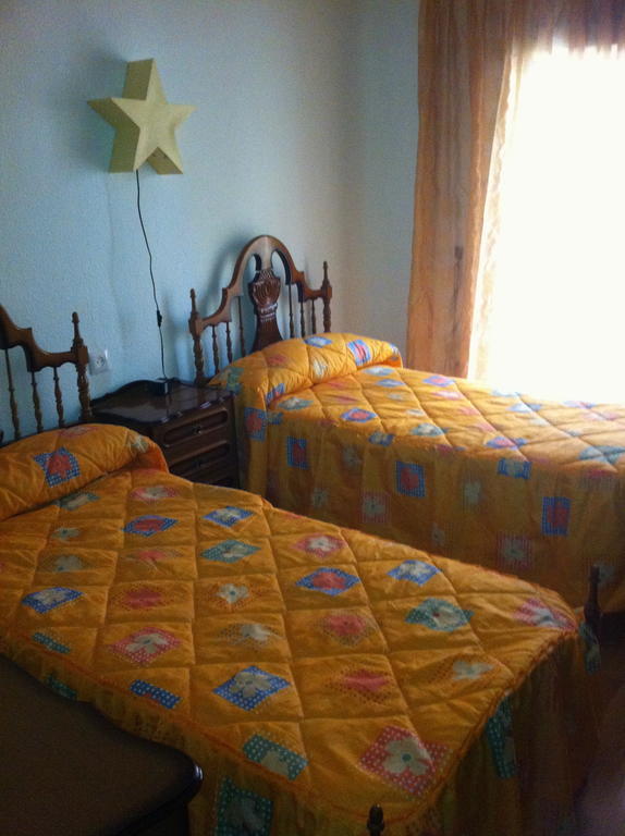 Pension Ruiz Linares  Chambre photo